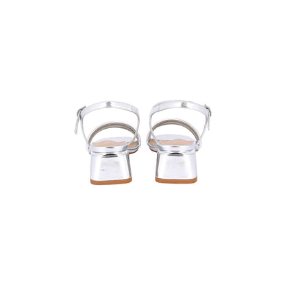 Sandali con fascette eleganti